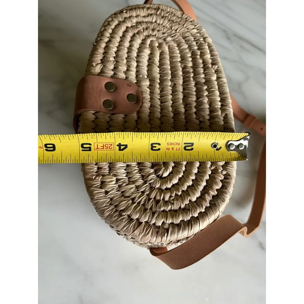 Ten Thousand Villages Woven Straw Crossbody Purse Tan Leather Trim Bangladesh - Picture 6 of 16